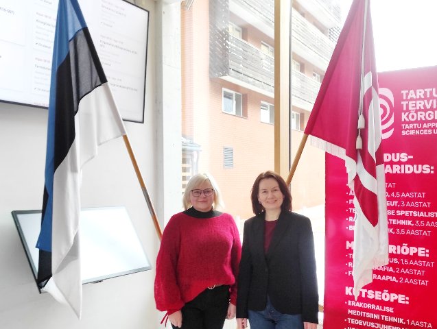 Надія Горішна та Ірина Шульга в Тартуському університеті прикладних медичних наук